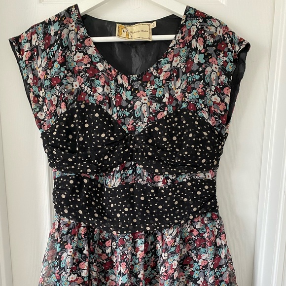 Twelve by Twelve Silk Bandeau Illusion Peplum Top - Picture 2 of 5